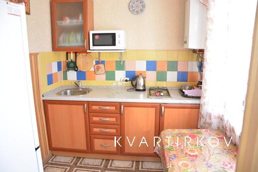 Rent street Karl Marx, Yalta - apartment by the day