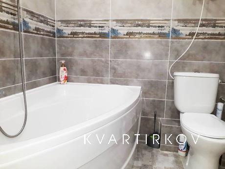 Apartment in Sotsgorod, near the 95th bl, Krivoy Rog - apartment by the day