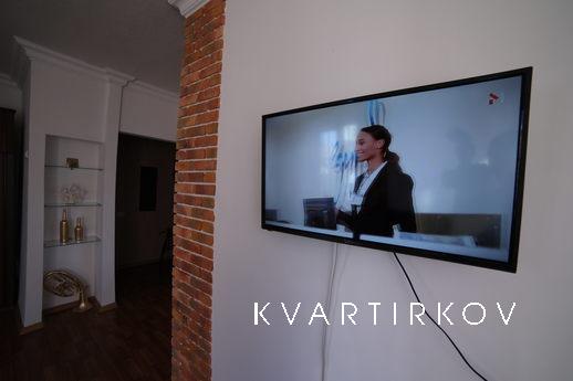 Здається 1-к. квартира в центрі (вул. Москворецкая) погодинн