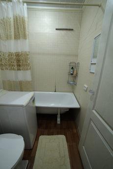 1 кімнатна квартира подобово, Кам`янське (Дніпродзержинськ) - квартира подобово