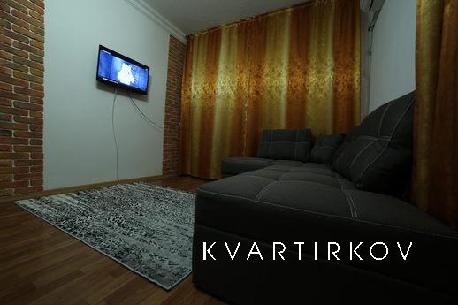 1 кімнатна квартира подобово, Кам`янське (Дніпродзержинськ) - квартира подобово