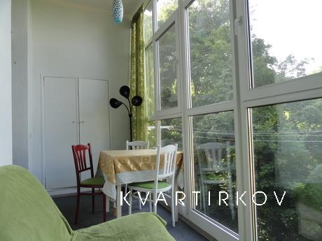 Deribasovskaya with a view to the sea, Odessa - apartment by the day
