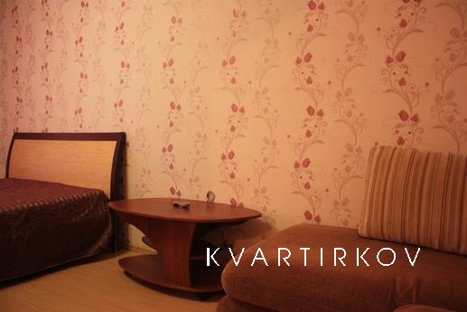 Apartment in the East micron, Tyumen - apartment by the day