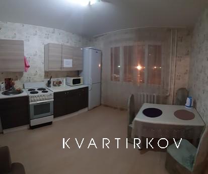 Apartment in the East micron, Tyumen - apartment by the day