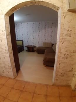 Apartment in the East micron, Tyumen - apartment by the day