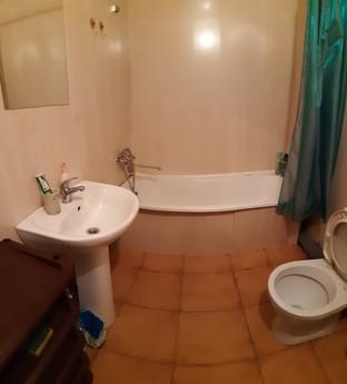 Apartment in the East micron, Tyumen - apartment by the day