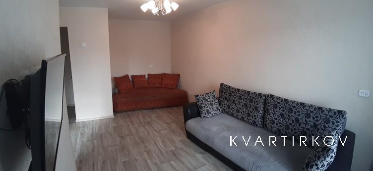 Квартира рядом с ТюмГНГУ, Тюмень - квартира посуточно