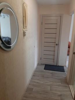 Квартира рядом с ТюмГНГУ, Тюмень - квартира посуточно