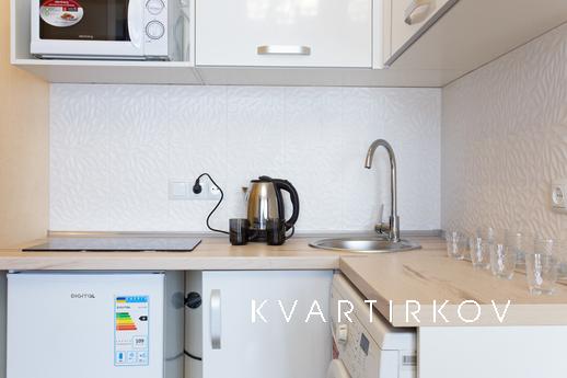 Modern Center Apartments, Kharkiv - apartment by the day