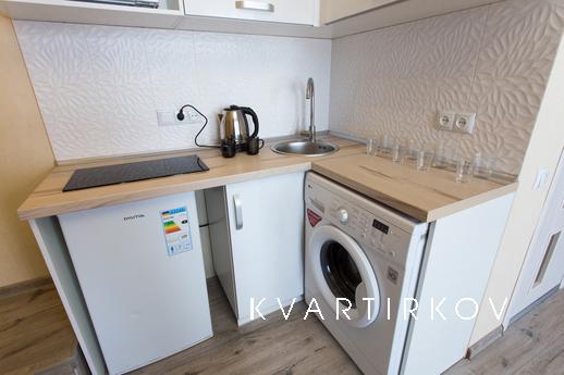 Modern Center Apartments, Kharkiv - apartment by the day