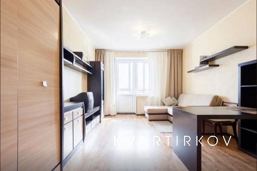 Clean, comfortable, spacious and bright studio apartment in 