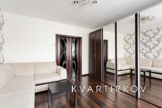 Отличная двушка  в пяти минутах от метро Марьино . В квартир