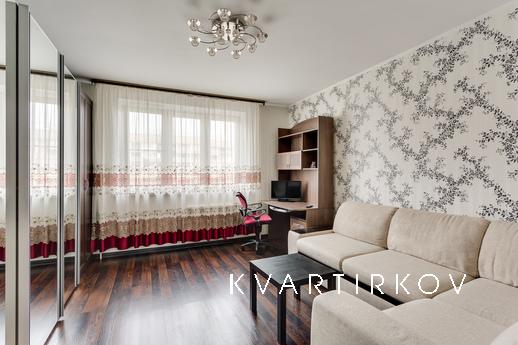 Посуточно Новочеркасский бульвар 46, Москва - квартира посуточно