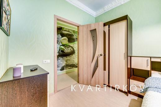 Apartments on Petrogradsk, Saint Petersburg - apartment by the day