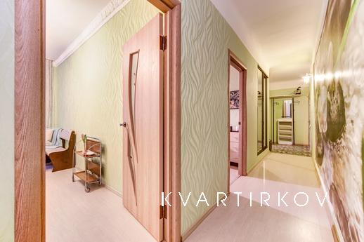 Apartments on Petrogradsk, Saint Petersburg - apartment by the day