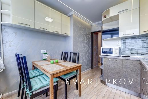 Apartment with a view on Ligovsky, Saint Petersburg - apartment by the day