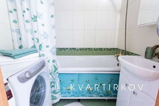 Apartments near Komendantsky Prospekt, Saint Petersburg - apartment by the day