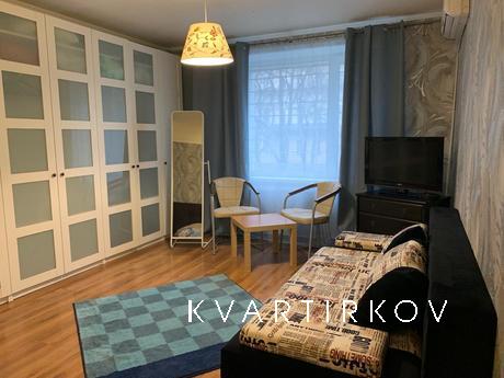 Посуточно Староконюшенный переулок 30, Москва - квартира посуточно