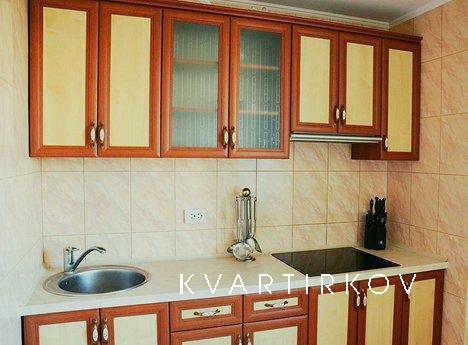 2-bedroom apartment near school #12, Rivne - apartment by the day