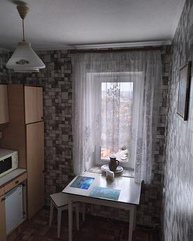 One room apartment, Kropyvnytskyi (Kirovohrad) - apartment by the day