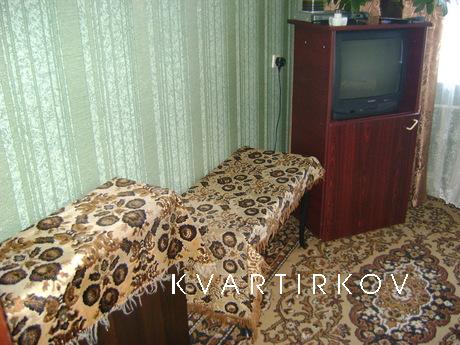 3 bedroom apartment for rent, Chernihiv - apartment by the day