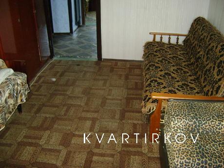 3 bedroom apartment for rent, Chernihiv - apartment by the day