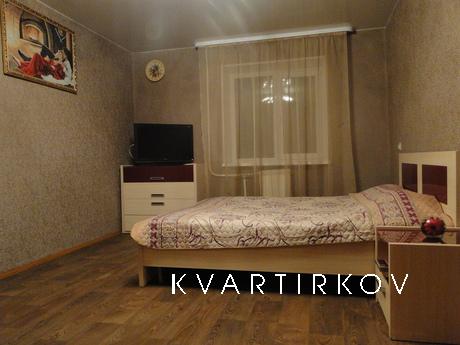 Rent a cozy apartment, Каменськ-Уральський - квартира подобово
