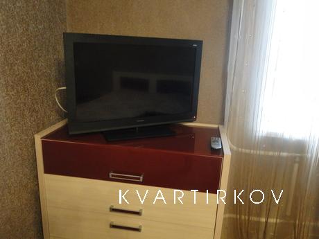 Rent a cozy apartment, Каменськ-Уральський - квартира подобово