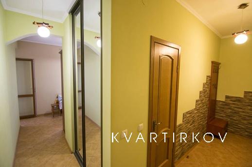 A SINGLE APARTMENT, Truskavets - apartment by the day
