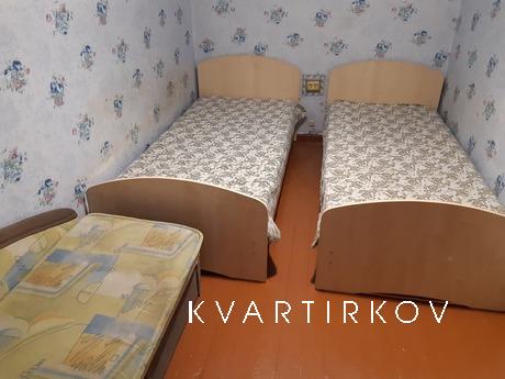 2-комнатная квартира на Гагарина 1 линия, Златоуст - квартира посуточно