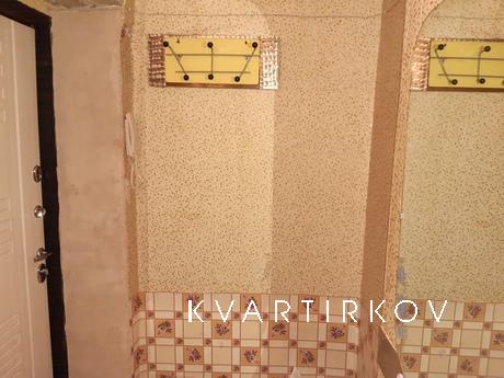 2-комнатная квартира на Гагарина 1 линия, Златоуст - квартира посуточно