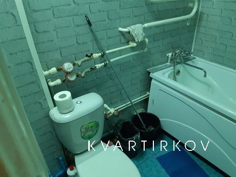 2-комнатная квартира на Гагарина 1 линия, Златоуст - квартира посуточно