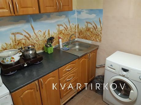 2-комнатная квартира на Гагарина, Златоуст - квартира посуточно