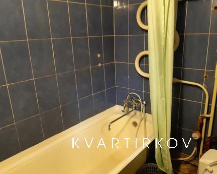 2-комнатная квартира на Гагарина, Златоуст - квартира посуточно