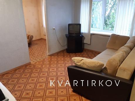 2-комнатная квартира на Гагарина, Златоуст - квартира посуточно