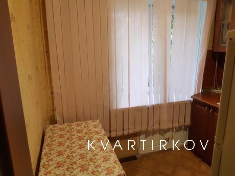 2-комнатная квартира на Гагарина, Златоуст - квартира посуточно