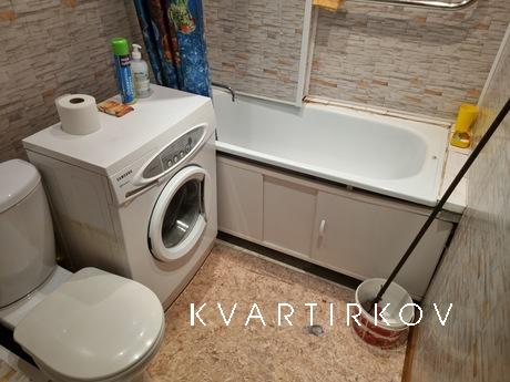 2-комнатная квартира на Гагарина, Златоуст - квартира посуточно