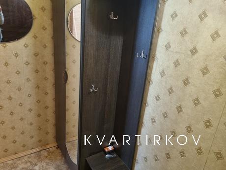 2-комнатная квартира на Гагарина, Златоуст - квартира посуточно