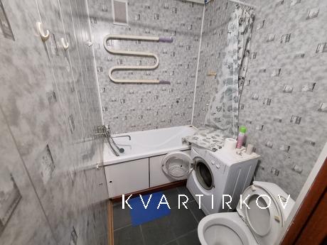 2-комнатная квартира Гагарина 8 линия 9, Златоуст - квартира посуточно