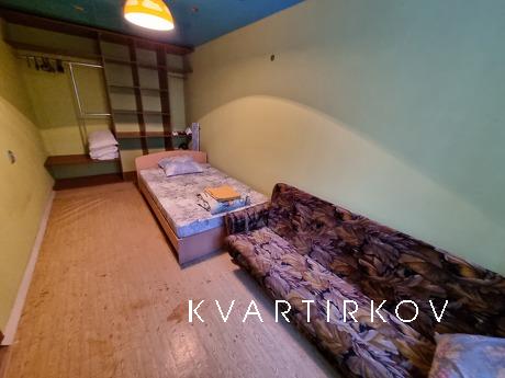 2-комнатная квартира Гагарина 8 линия 9, Златоуст - квартира посуточно