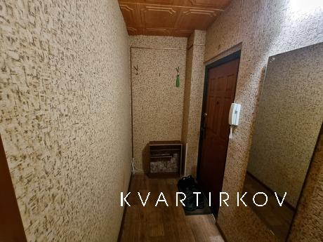 2-комнатная квартира Гагарина 8 линия 9, Златоуст - квартира посуточно