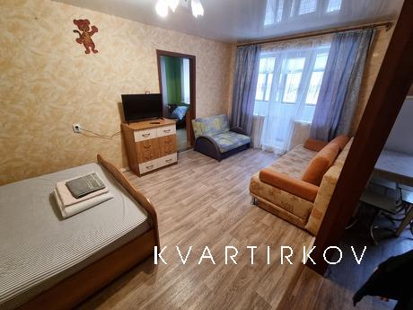 2-комнатная квартира Гагарина 8 линия 9, Златоуст - квартира посуточно