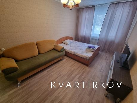 2-комнатная квартира Гагарина 8 линия 13, Златоуст - квартира посуточно