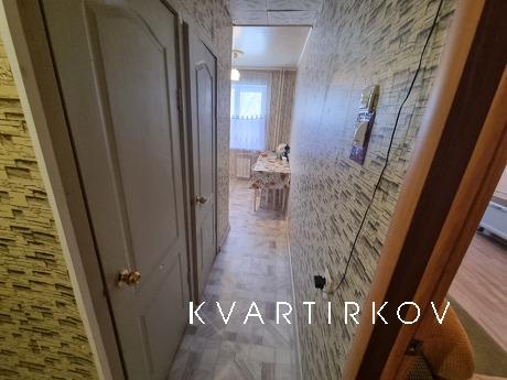 2-комнатная квартира Гагарина 8 линия 13, Златоуст - квартира посуточно