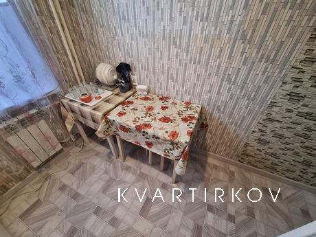 2-комнатная квартира Гагарина 8 линия 13, Златоуст - квартира посуточно