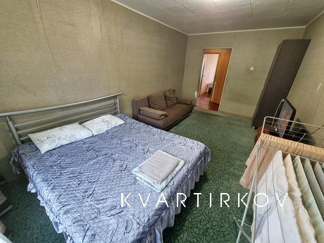 2-комнатная квартира 3-м/р 6а, Златоуст - квартира посуточно