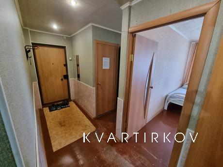 2-комнатная квартира 3-м/р 6а, Златоуст - квартира посуточно