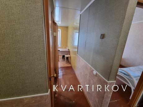 2-комнатная квартира 3-м/р 6а, Златоуст - квартира посуточно