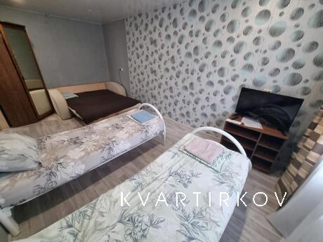 1-room apartment Green 6, Zlatoust - apartment by the day