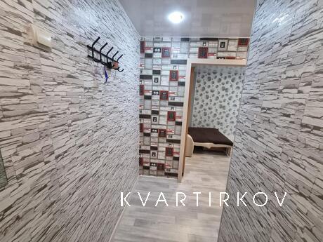 1-room apartment Green 6, Zlatoust - apartment by the day